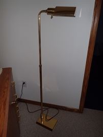BRASS FLOOR LAMP
