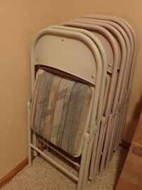 FOLDING TABLE AND CHAIRS