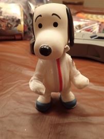 SNOOPIE ASTRONAUT NASA 