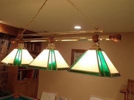 STAINED GLASS BILLARD BRASS LIGHT