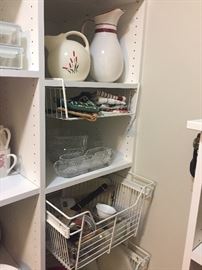 Universal Cambridge cattail ball pitcher, linens, utensils