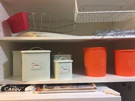 Canisters, Tupperware 