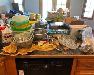 Tupperware and tons of kitchen items