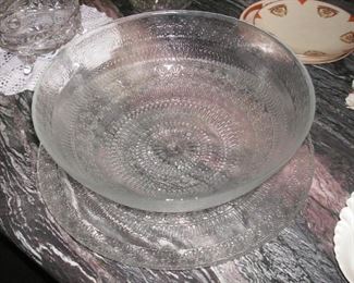 Large bowl & underplate