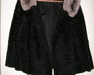 Vintage curly lamb jacket w/chinchilla fur collar