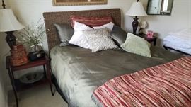 Queen size rope headboard bed