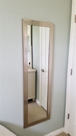 wall mirror