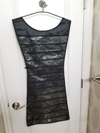 Umbra jewelry hanger