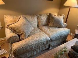 slipcover Lee Industries Sofa, comfy