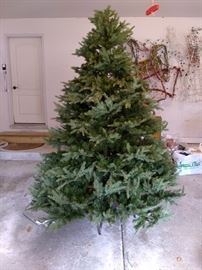 7' Christmas Tree