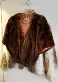 Fur capelet