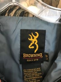 #49 Browning L Hunting Jacket $100.00
