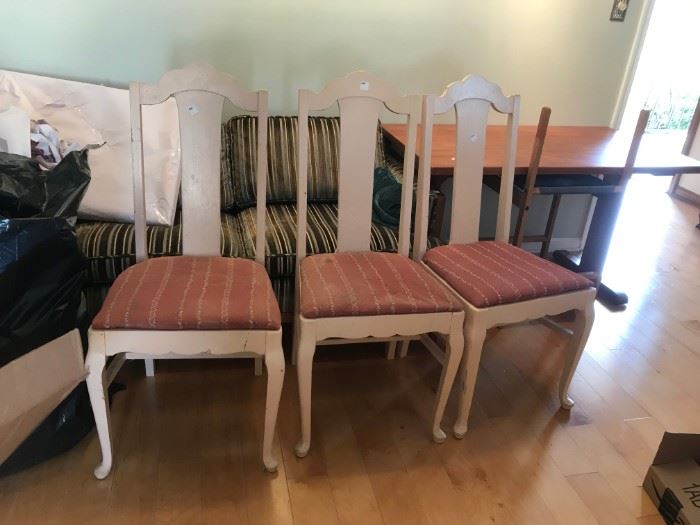 #85 3 odd dining Chairs Tan w/slat back $30 set $30.00
