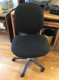 Great Office Chair—Extra Wide