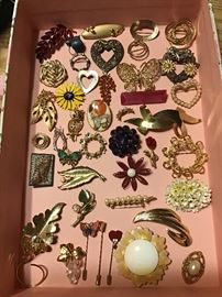Sampling of Vintage Pins Brooches 