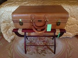 Nice, vintage Hartmann leather suitcase.
