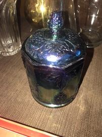 VINTAGE INDIANA GLASS HARVEST GRAPE BLUE CARNIVAL GLASS COOKIE - CANDY JAR