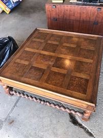 VINTAGE COFFEE TABLE