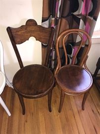 ANTIQUE BENTWOOD CHAIRS 