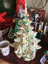 Vintage Ceramic Christmas Tree!