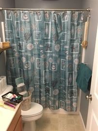 Beautiful Bathroom Decor!!