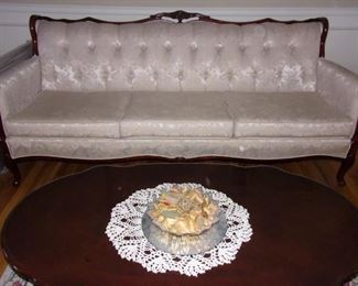 Excellent condition antique tufted sofa and 2 chairs, coffee table with 2 end tables