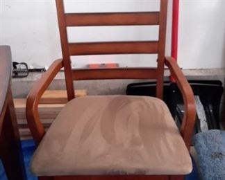 Stunning table top dining room table with drawer and 6 ladder back chairs(2 are captain)