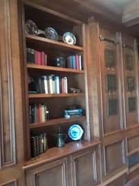 Plates, books, and other accessories