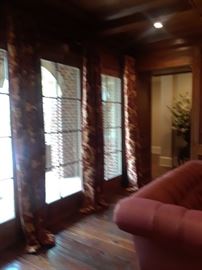 Fine drapes, floor to ceiling