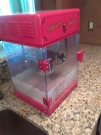 Popcorn machine