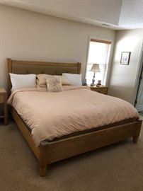 King bed with leather buttoned back