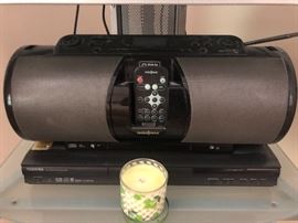 toshiba, insionia, audio equipment