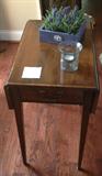 Drop Leaf End Table