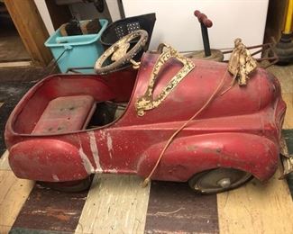 Fire truck pedal car