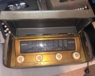 GE tube radio