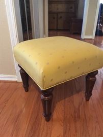 stool/ottoman