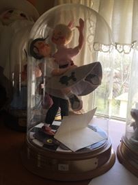 Annalee Fabulous Fifties pair in dome with papers