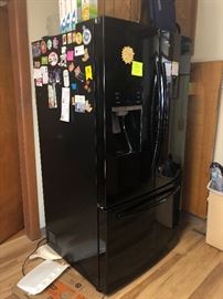 Samsung refrigerator 