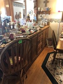 bar stools, glassware