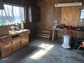 kerosene heater, twin headboard/footboard