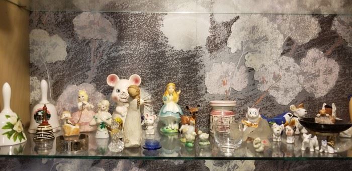 Miniatures and collectibles 