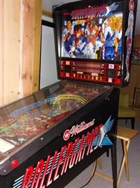 Vintage 1980's Rollergames pinball machine, in excellent working condition!