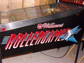 Vintage 1980's Rollergames pinball machine, in excellent working condition!