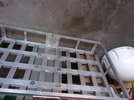 Wheelchair and Scooter Carrier, 500lb Capacity.