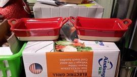 Two Rachel Ray mini loaf pans