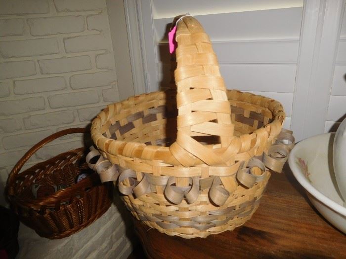 Oak basket