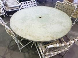 #121: Patio Table and 4 Chairs
Patio Table and 4 Chairs