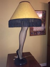 Leg lamp