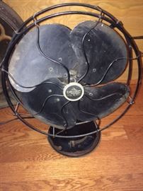 old Emerson fan - works well