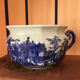 Chamber Pot